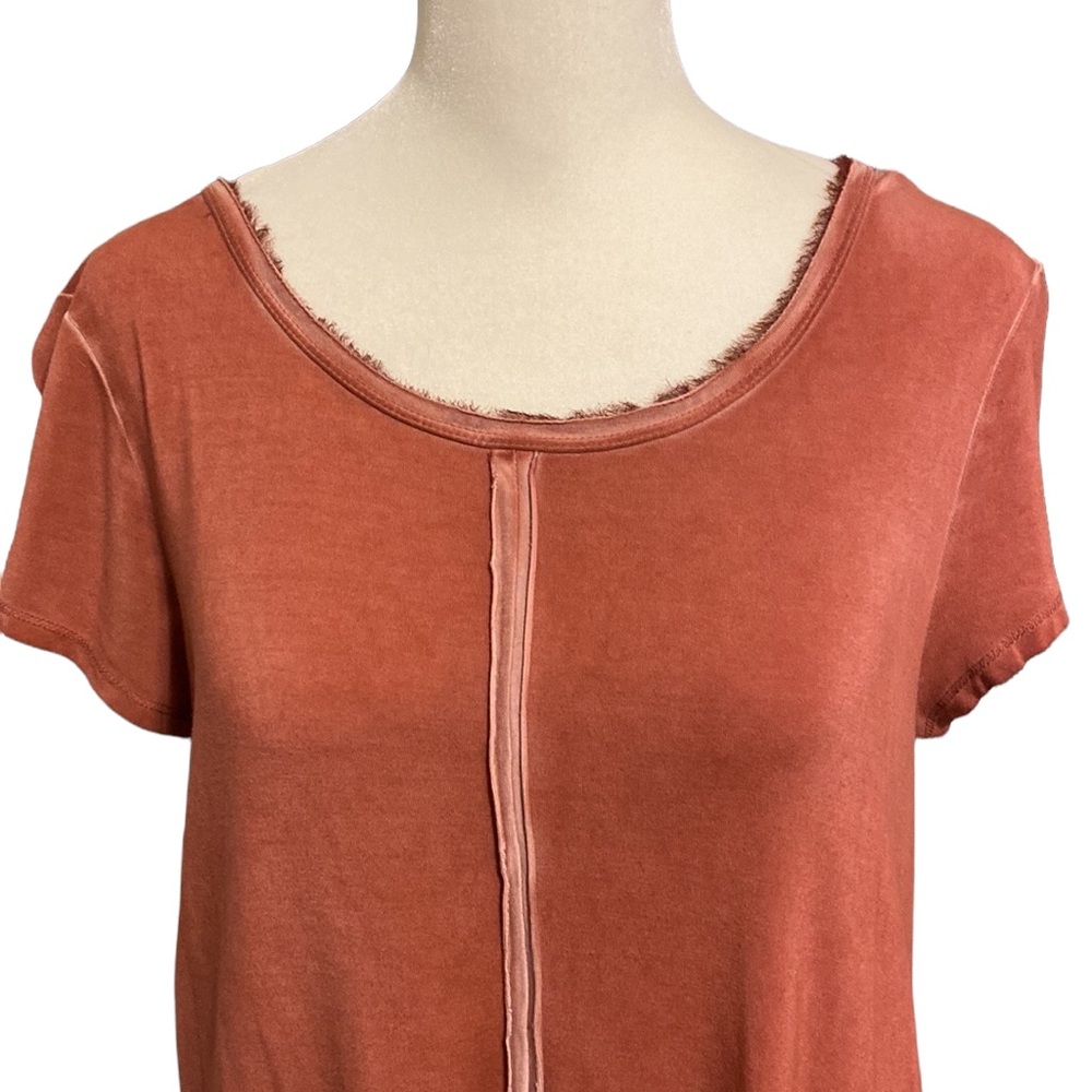 MAX JEANS Rustic raw hem t-shirt - Picture 2 of 10